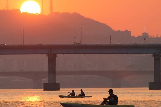 Stand Up Paddle Board (SUP) and Kayak Activities in Han River - Booking and Cancellation Policies