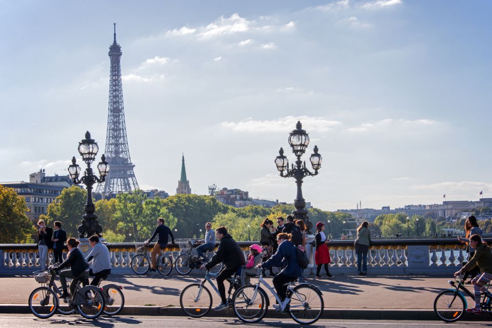 The Best of Paris by Bike With a Local - Your Expert Local Guide Awaits