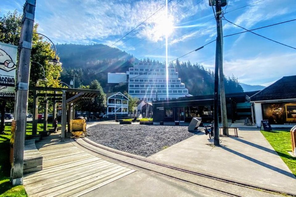Vancouver, Squamish, Cypress Mountain Day Tour - Exclusions