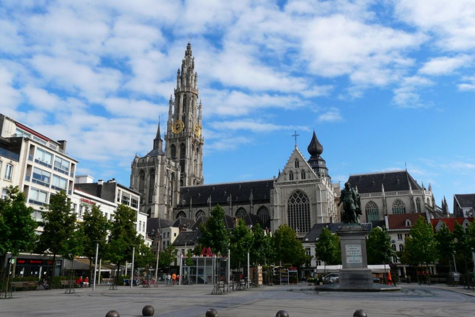Antwerp: Highlights Self-Guided Scavenger Hunt and City Tour - City Tour Logistics