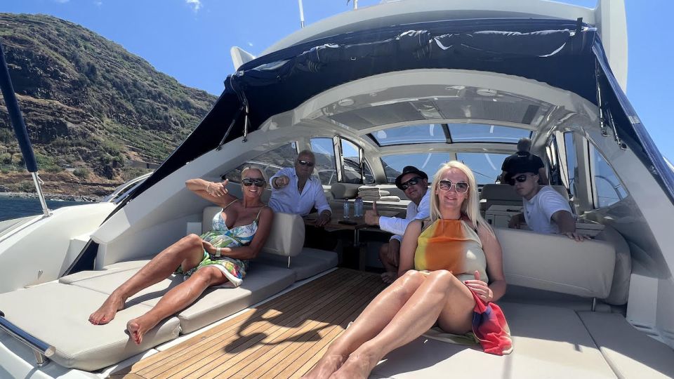 Calheta: Private Charter – Aestus Luxury Boat - Common questions