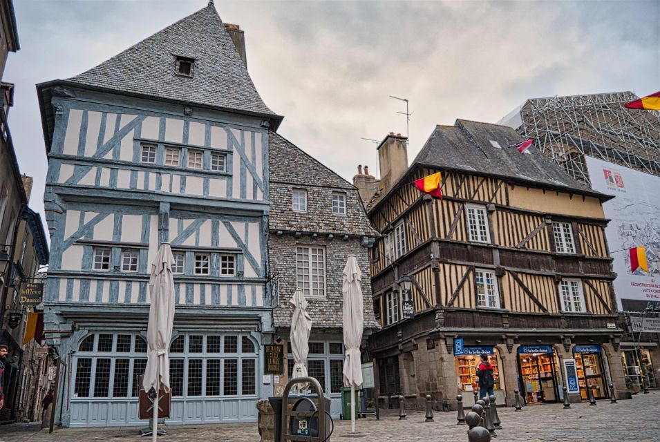 Dinan: Private Guided Walking Tour - Tour Highlights