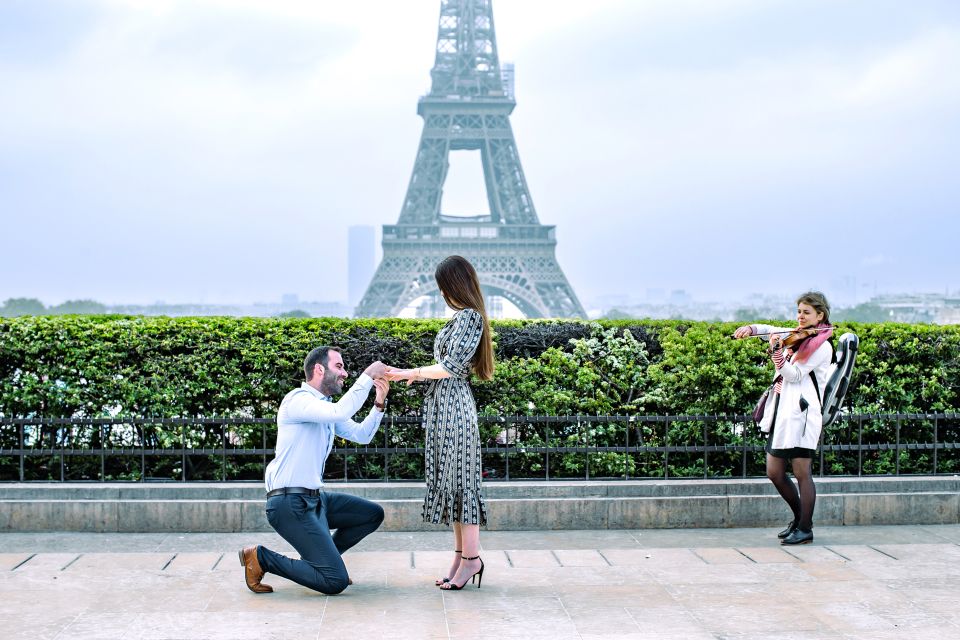 Parisian Proposal Perfection. Photography/Reels & Planning - Common questions