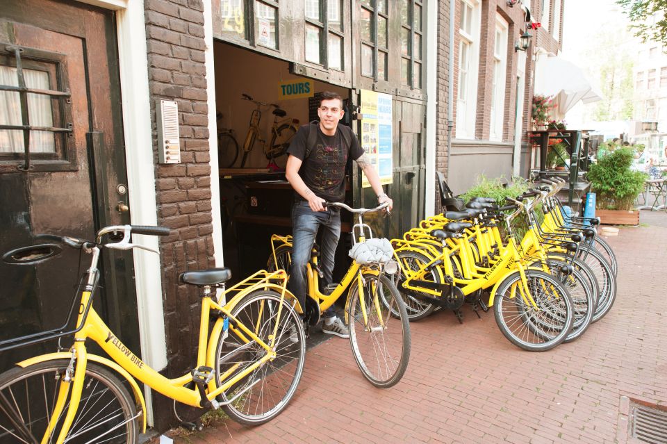 Amsterdam: 2-Hour City Highlights Guided Bike Tour - Common questions