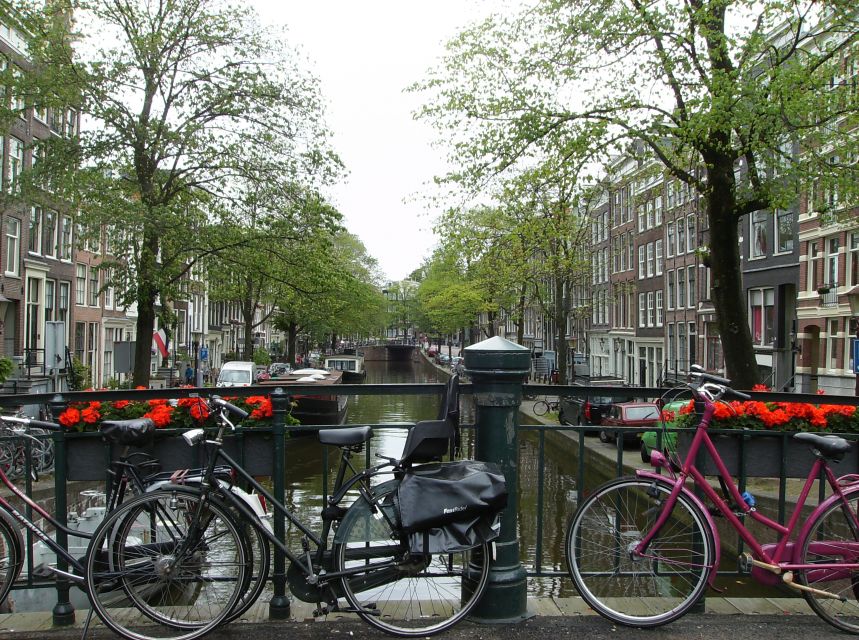 Amsterdam: 2-Hour Sightseeing Tour by Rickshaw - Common questions