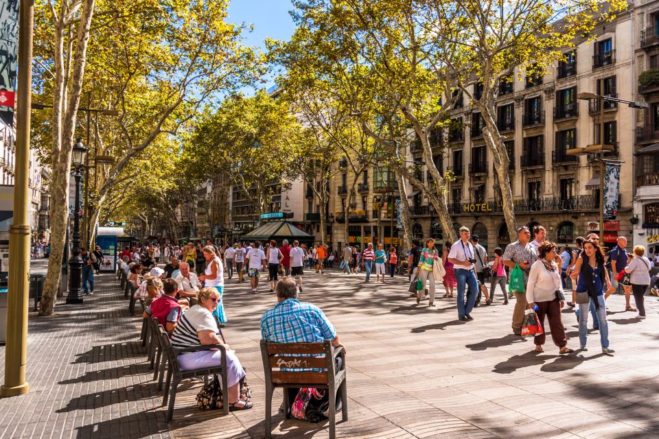 Private Barcelona & Montserrat Tour With Pick-Up - Common questions