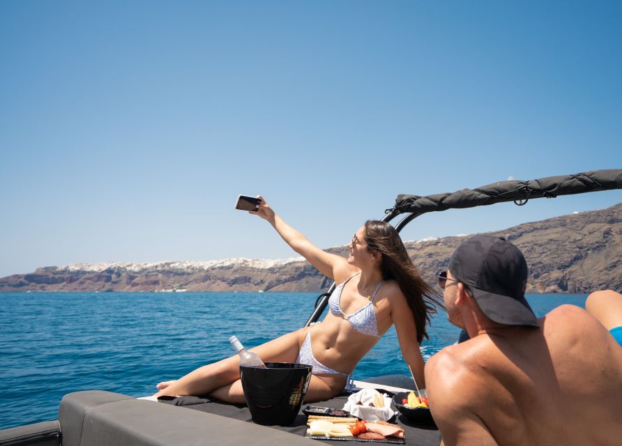 Santorini: Half Day Exclusive Speedboat Cruise - Common questions