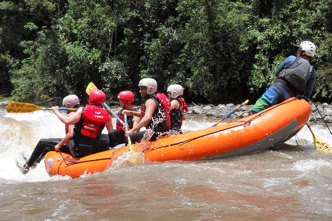 Adventure and Fun River Rafting in Baños Ecuador - River Rafting in Baños Ecuador: Overview