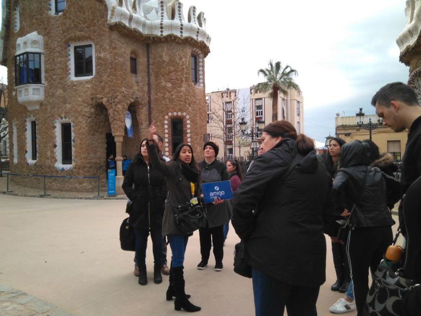 Barcelona: Sagrada Familia & Park Güell Guided Tour & Ticket - Key Points