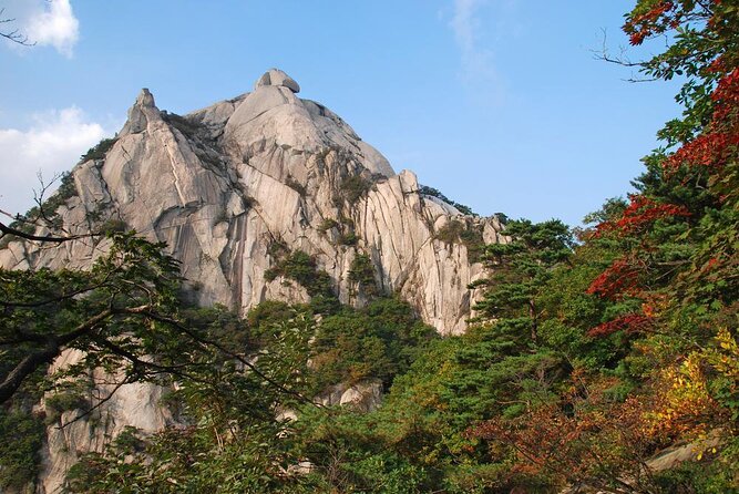 Bukhansan Mountain Private Hike With Lunch - Key Points