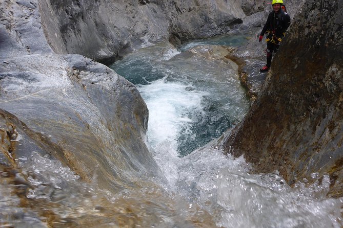 Canyoning in Acles - Key Points