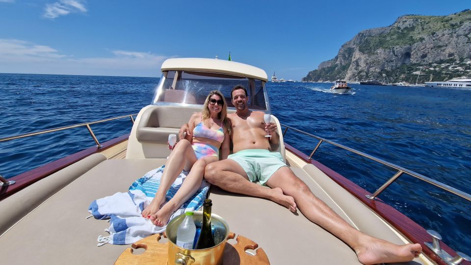 Capri : 2 Hours Private Boat From Capri - Key Points