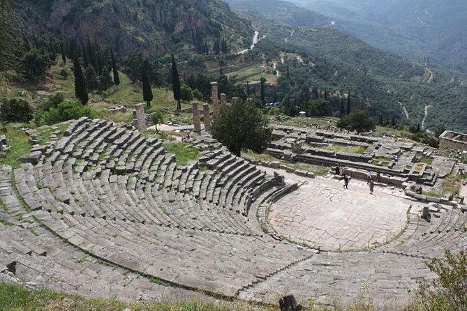 Delphi Private Tour: Navel of Earth, Apollo Temple, Oracle - Tour Overview