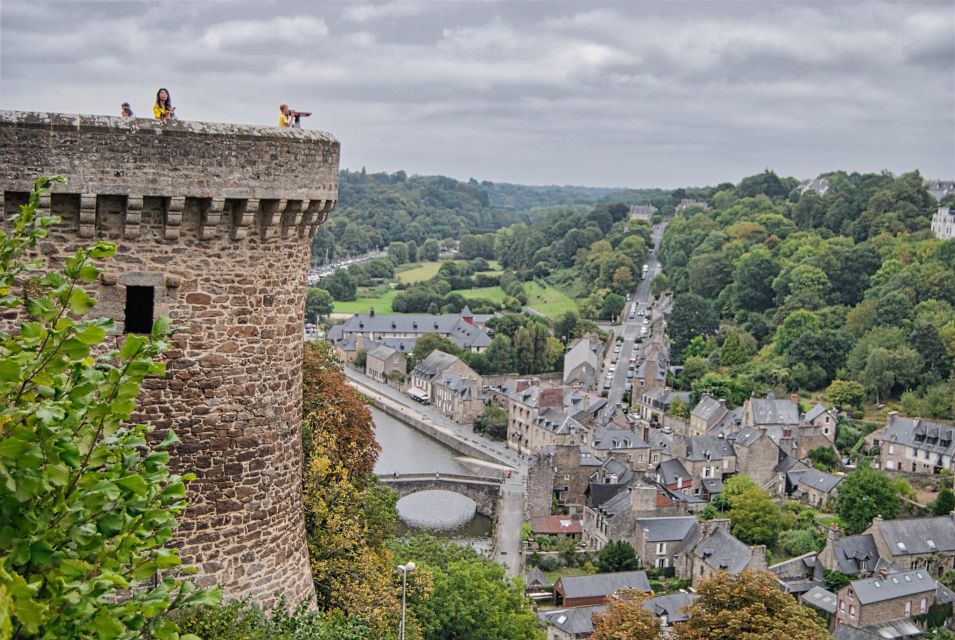 Dinan: Private Guided Walking Tour - Key Points