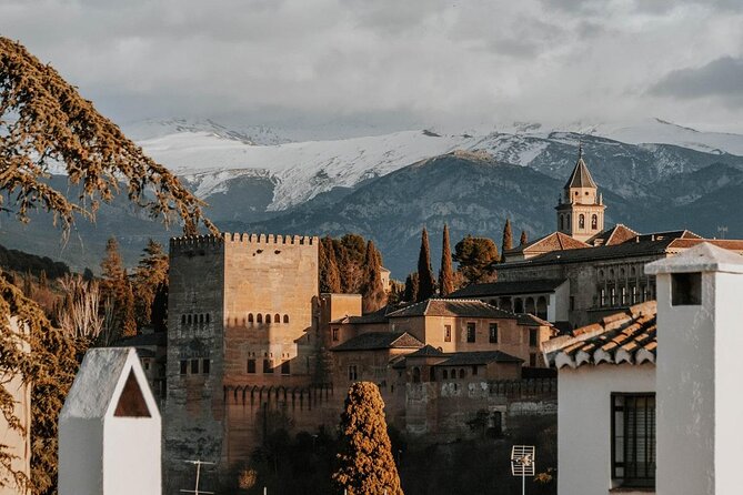 Granada Day Trip: Alhambra & Nazaries Palaces From Seville - Key Points