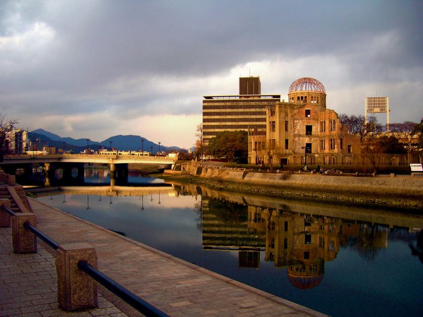 Hiroshima: Audio Guide to Hiroshima Peace Memorial Park - Key Points