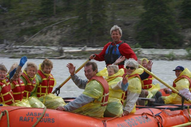 Jasper: Jasper National Park Easy 2-Hour Rafting Trip - Key Points