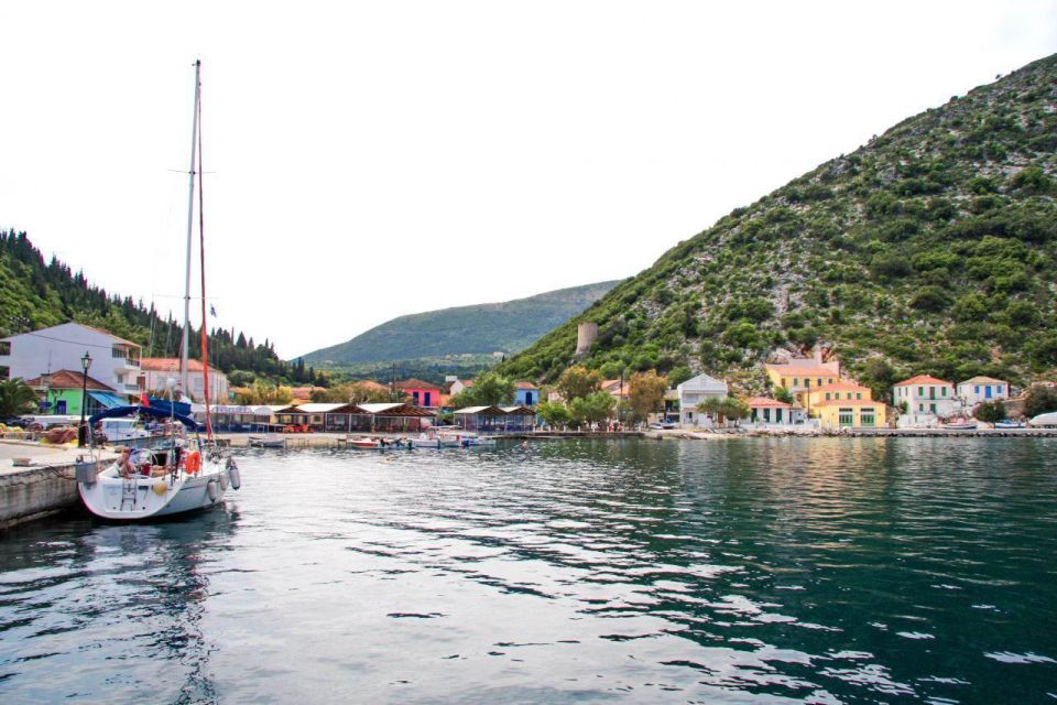 Kefalonia: Ithaca Cruise From Agia Efimia With Bus Transfer - Key Points