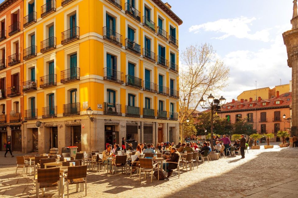 Madrid: Historical Center 2.5-Hour Guided Walking Tour - Key Points