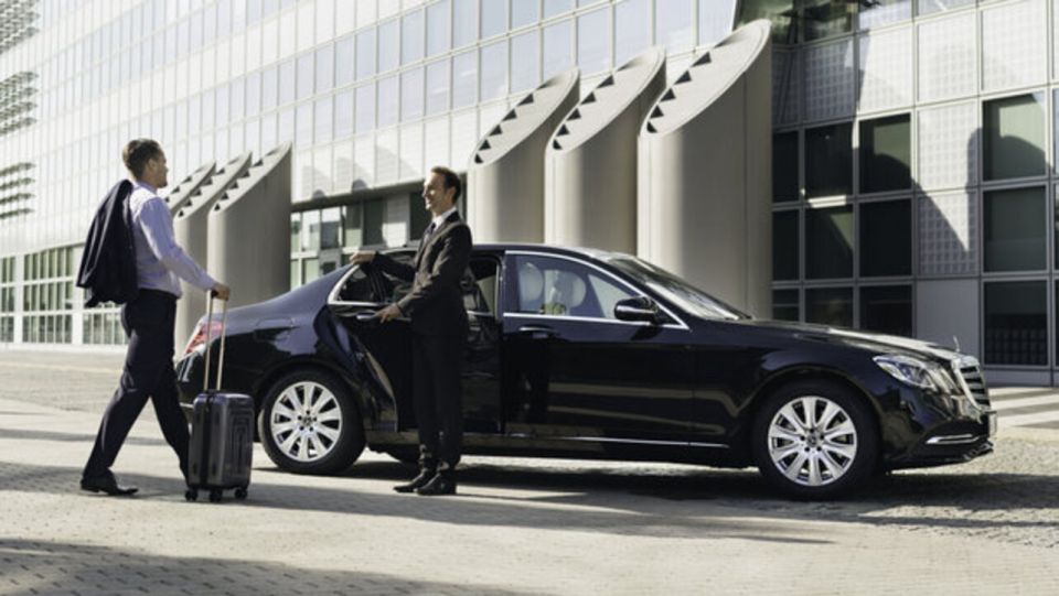 Paris: 1-Way Private Transfer From Orly Airport - Booking Information