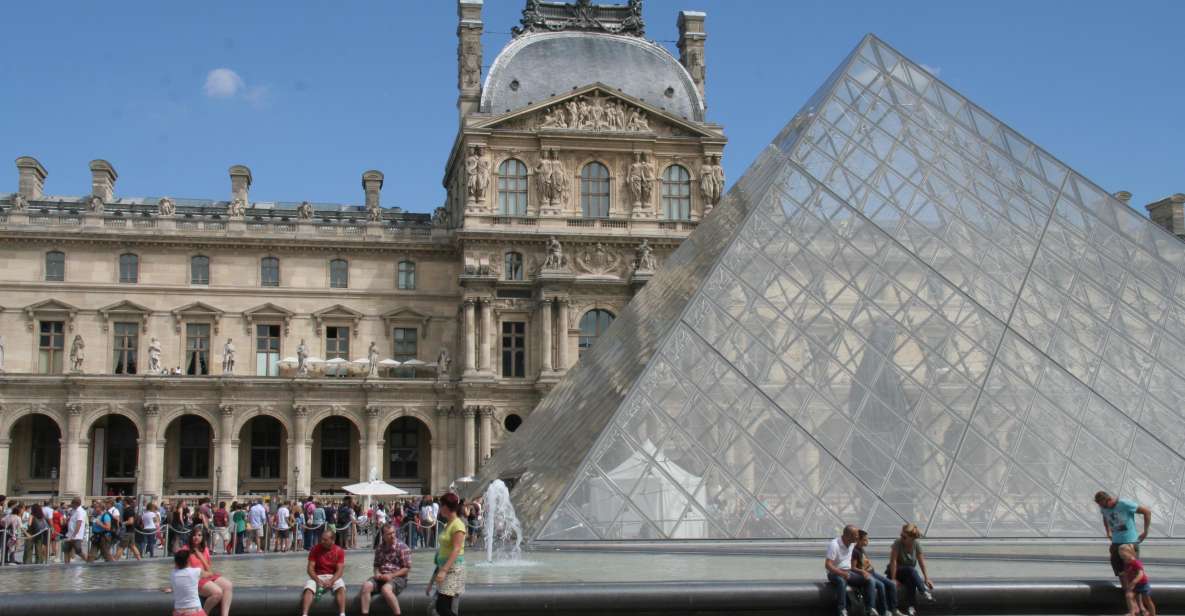 Paris: Private Tour With a Local Guide - Key Points