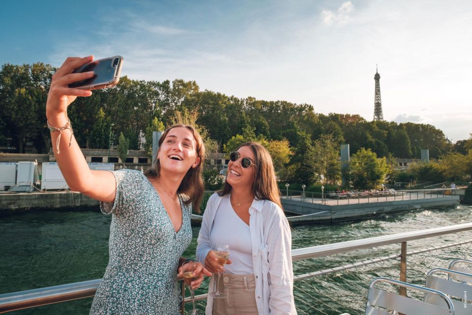 Paris: River Seine Cruise With Optional Drinks and Snacks - Key Points