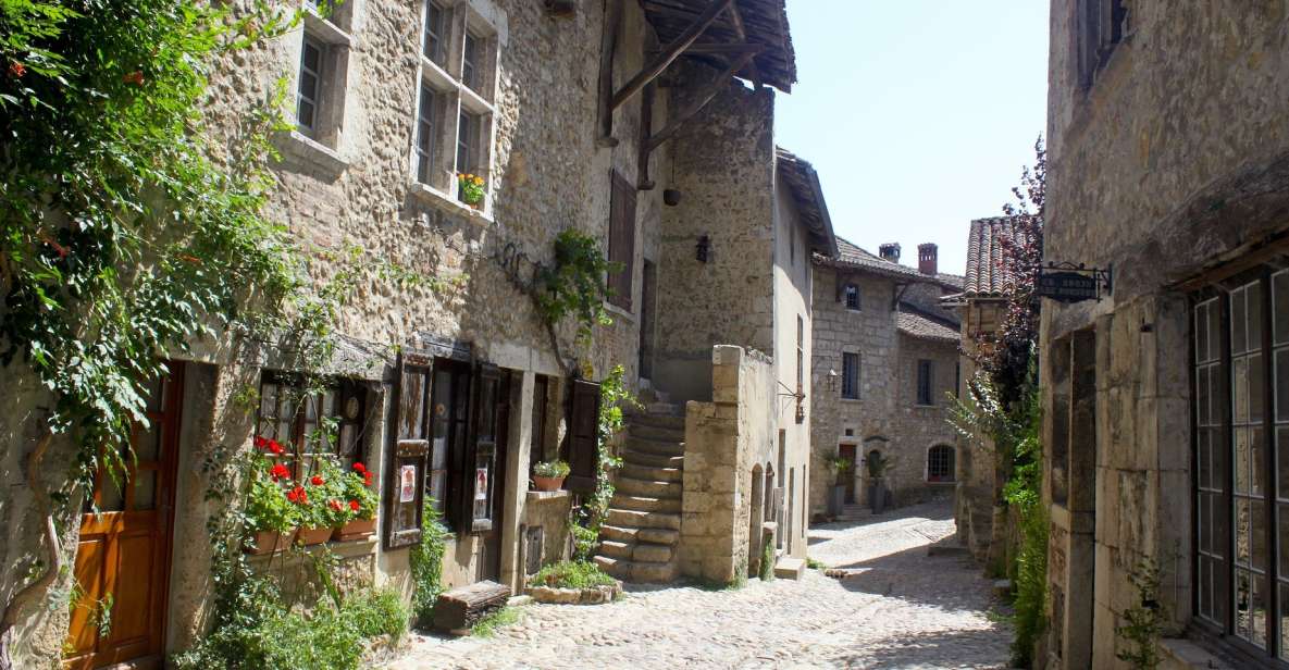 Pérouges : Medieval Village Private Guided Tour - Key Points