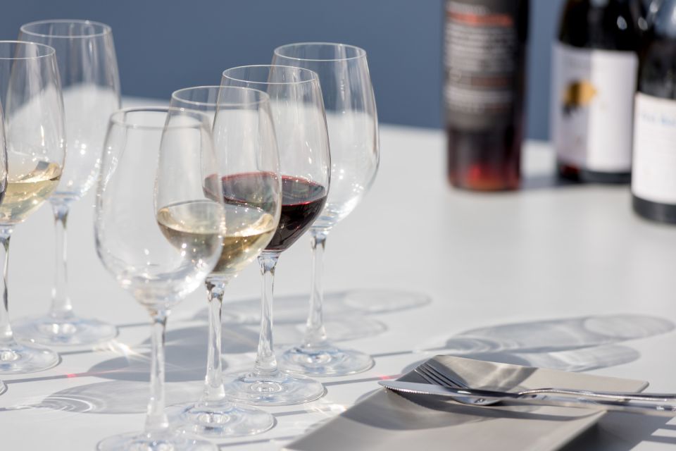 Santorini: Greek Food & Wine Tasting Tour - Key Points