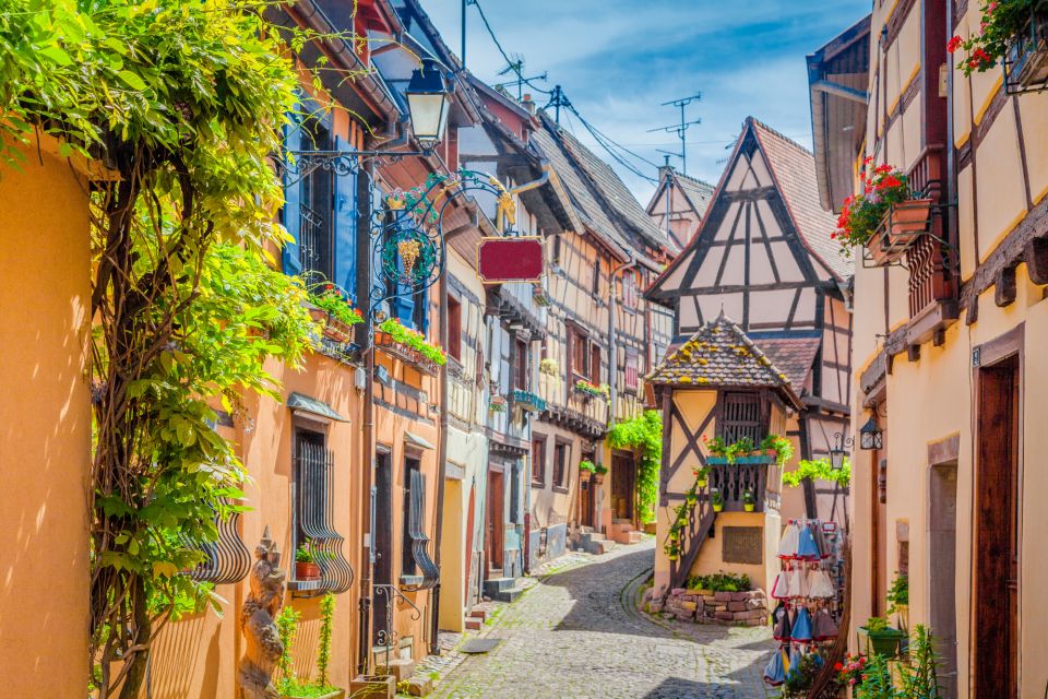 Strasbourg: First Discovery Walk and Reading Walking Tour - Key Points