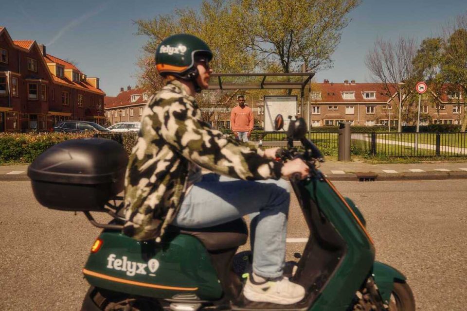 The Hague: Felyx E-Moped Day Pass - Activity Details