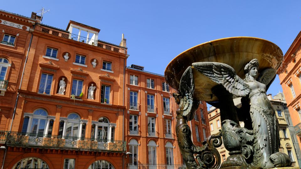 Toulouse: City Exploration Game and Tour - Key Points