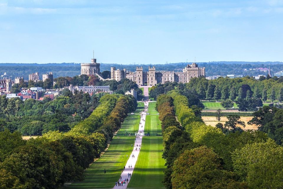 Windsor Castle & Hampton Court Tour - Key Points