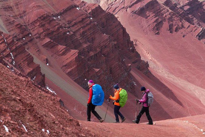 2-Day Trek to Rainbow Mountain From Cusco With Exclusive Mountain Camps - Trekking Itinerary Overview