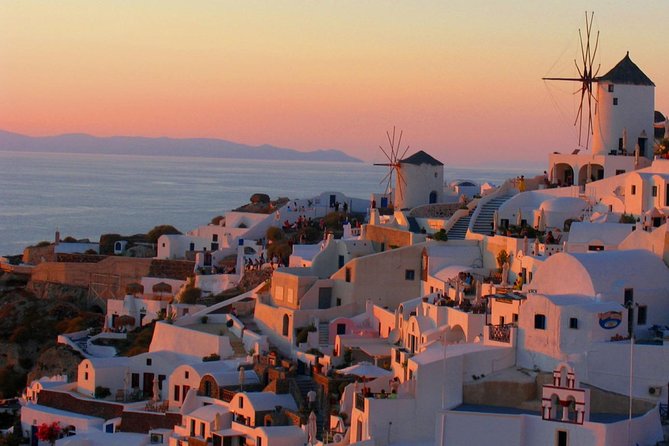 Amazing Santorini – Full-Day Private Tour