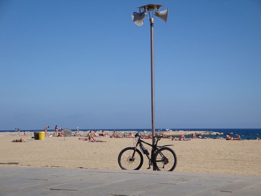 Barcelona: Faces of the City Bike Tour - Tour Details