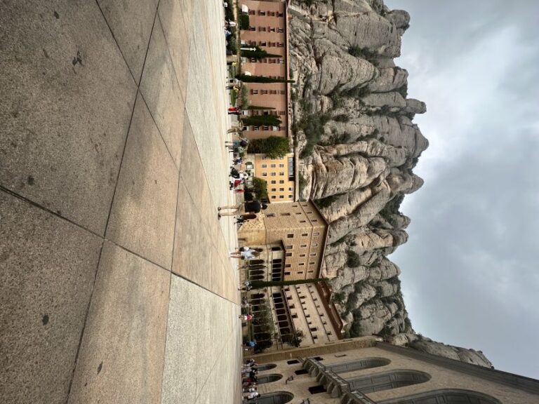 Barcelona to Montserrat Day Trip