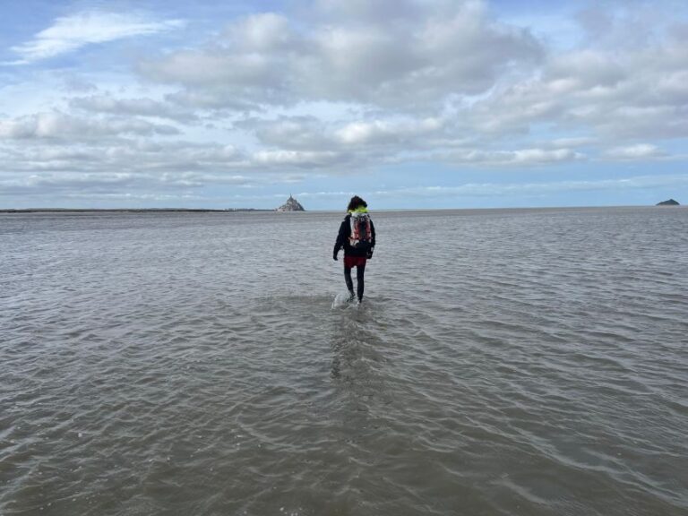 Bay of Mont Saint-Michel : At High Tide Guided Hike