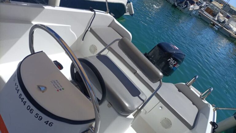 Benalmadena: Without a License Boat Rental