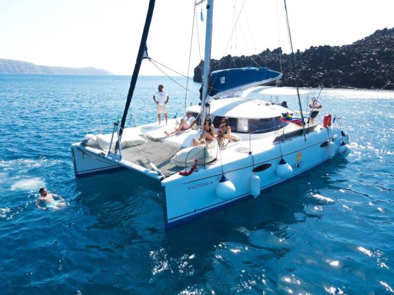 Best of Santorini Private Half-Day Catamaran Cruise