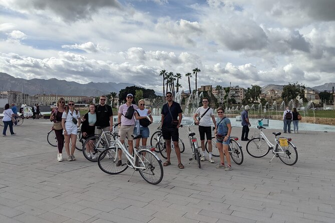 Bike Tour of the Historic Center of Palermo With Tasting - Tour Overview