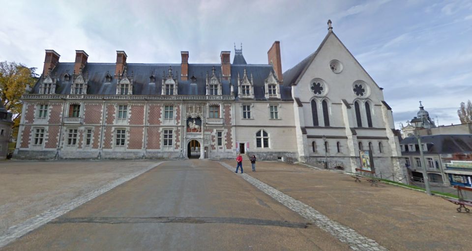 Blois: Private Tour of Blois Castle With Entry Tickets - Activity Details