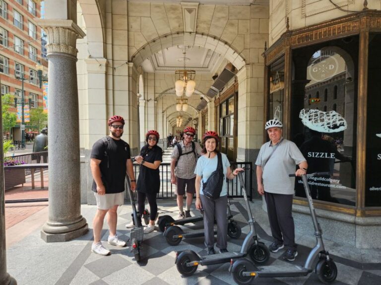 Calgary: 2-hour E-Scooter City Highlights Tour