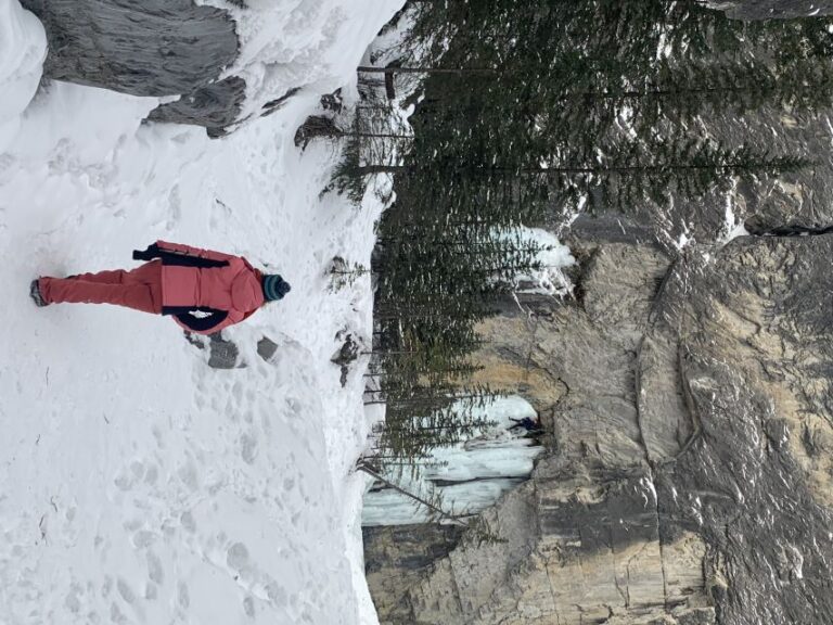 Canmore: Canyons and Cave Paintings Hiking Tour