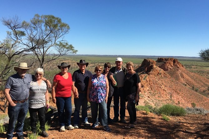 Carisbrooke Station and Dinosaur Stampede Day Tour - Tour Highlights and Inclusions