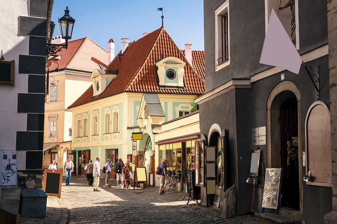 Cesky Krumlov Small-Group Day Trip From Vienna - Tour Details