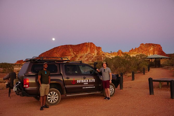 Chambers Pillar and Rainbow Valley 1 Day 4WD Tour - Tour Highlights and Features