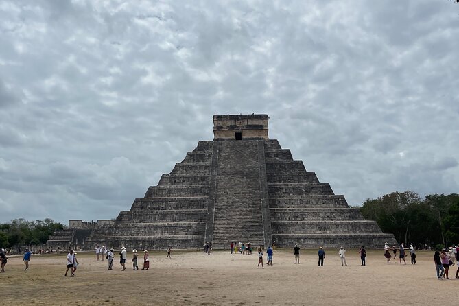 Chichen Itza Deluxe From Riviera Maya