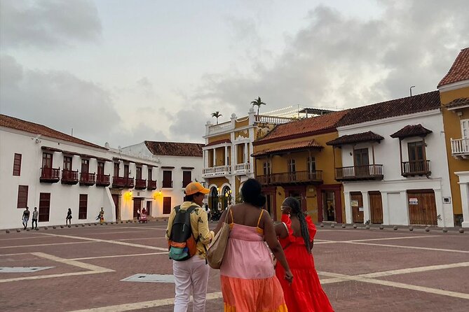 Colombia Small Group Literary Walking Tour  – Cartagena