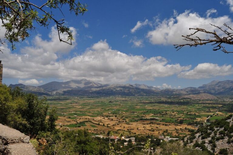 Crete: Lasithi Plateau and Knossos Palace Day Tour