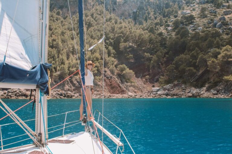 Day Sailing Tour in Port De Soller, Mallorca